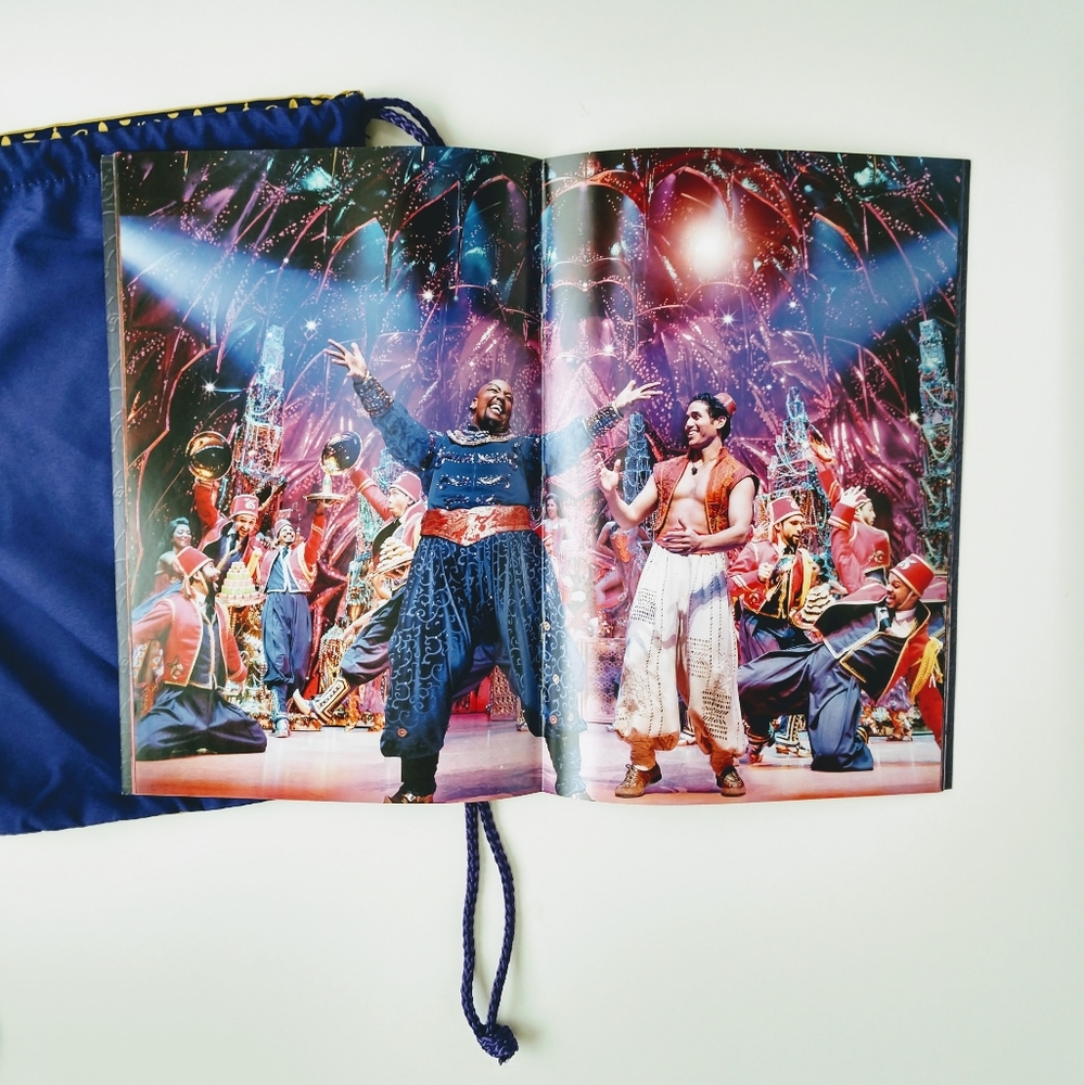 Aladdin Drawstring Backpack & Musical Play Book - Picture 2 of 4
